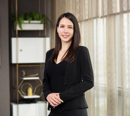 Zeynep Çağla Üstün